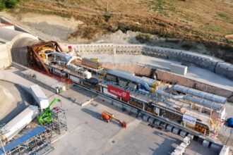 autostrada a1 sibiu pitesti cartita pentru cel mai lung tunel rutier este transportata acum catre romania 68ed071c9c2f6