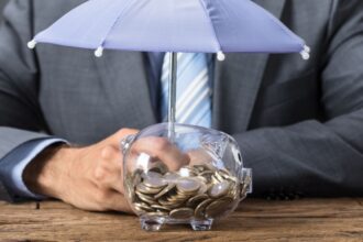 bolnavii de cancer pot sa si retraga intr o singura transa banii din pilonul 2 690057700e1c2