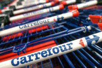 carrefour se pregateste sa vanda magazinele din romania presa franceza 68fb46031c869