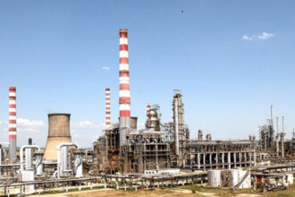 ce se intampla cu lukoil in romania dupa ce trump face ce n a reusit bruxelles ul sa scoata titeiul rusesc din europa 68fbde626aa2c