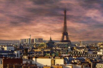 corespondenta din paris cand politica se roteste mai repede decat economia cinci premieri in mai putin de un an unul chiar de doua ori 68f7f5a362e52