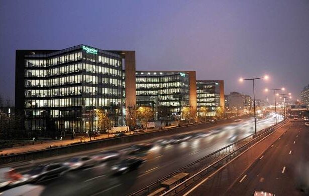 crestere solida de 9 a veniturilor grupului schneider electric 69032b62efd4c