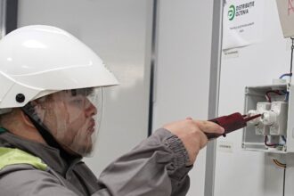 exclusiv macquarie discuta vanzarea distributie energie oltenia au fost negocieri exclusive cu engie dar tranzactia a picat cine ar mai vrea sa cumpere surse 68e4179ca80eb