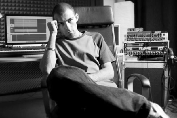 firma muzicianului spike paul maracine are afaceri de peste 730 000 de lei in 2024 cu 31 mai mici decat in 2023 marja de profit de 3 cu un salariat 68fe1a3f1bbf2