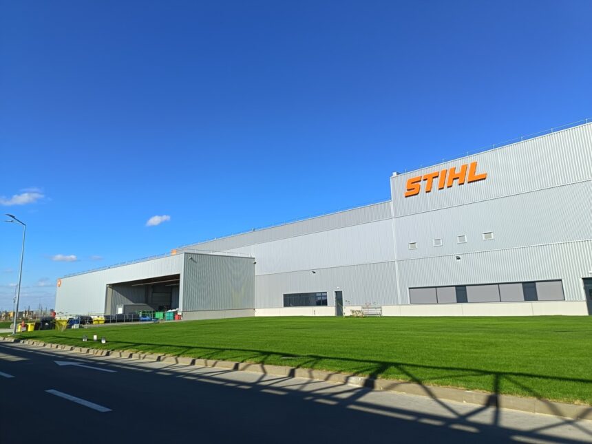 foto gigantul german stihl si a inaugurat fabrica din oradea o investitie de 125 de milioane de euro compania a anuntat 700 de locuri de munca pana in 2028 68ef9be7b9e51