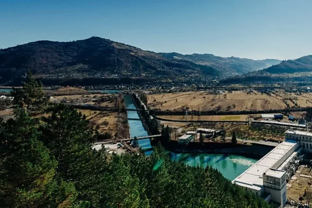 hidroelectrica va instala sisteme de stocare la toate centralele hidroelectrice pentru a transfera energia excedentara in orele de seara 68e3fa1295e2a