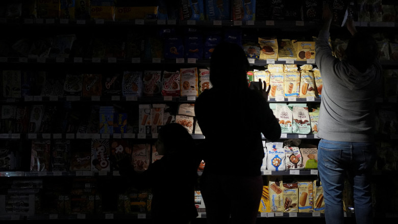 pericol de blackout in spania variatii bruste de tensiune ar putea povoca o noua pana majora de curent 68e9337b8bb60