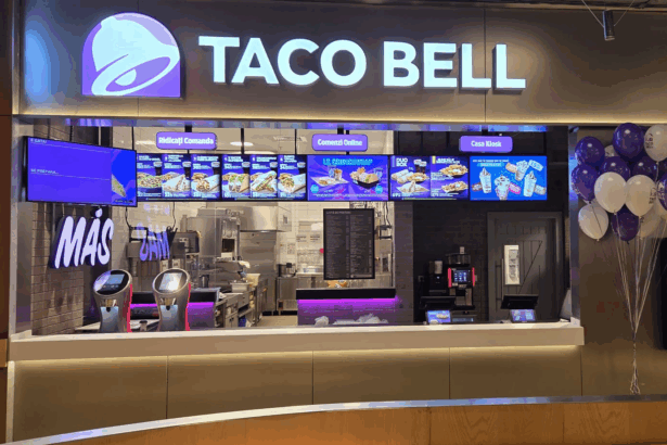 reteaua taco bell din romania a ajuns la restaurantul cu numarul 17 sphera franchise group a deschis o noua unitate in bucuresti in care a investit 500 000 de euro 68e91753a83ee