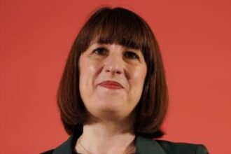 uk vows to help innovative fs firms with new scale up unit 68fb8861264dc