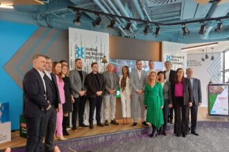 actiunile crist tim au debutat la bvb grupul a anuntat pentru anii urmatori un plan de investitii de 890 de milioane de lei 6926c29ab82f5