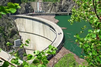 hidroelectrica depaseste pragul de 1 milion de clienti cota de piata urca la aproape 18 690b1fdeb1499