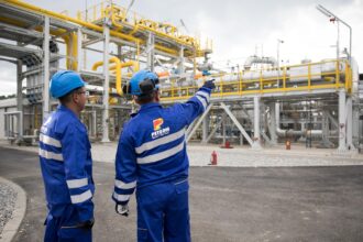 omv petrom disponibileaza 1 000 de angajati 690c41aac4490
