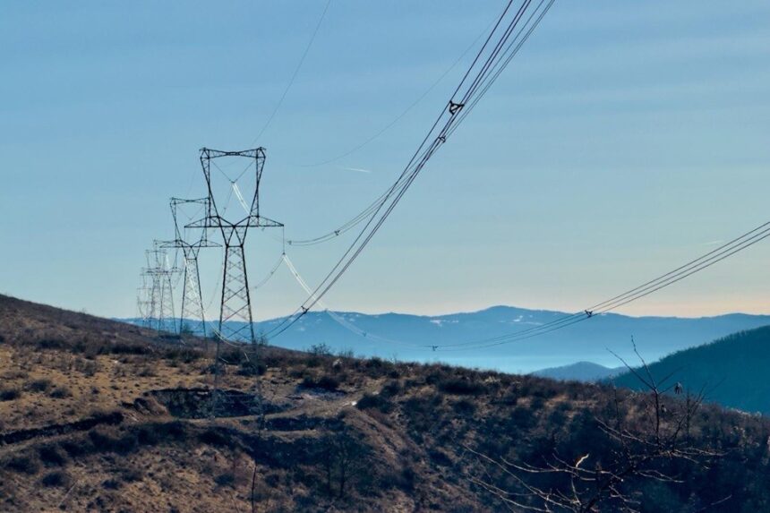 operatorul national al energiei electrice transelectrica a inregistrat un profit net de 183 de milioane de euro in primele noua luni din 2025 in scadere cu 56 691761ccf39a4