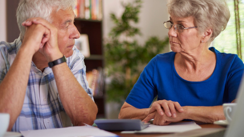 record de plati din pilonul ii dupa introducerea cass de 10 expert romanii isi retrag banii ca sa evite