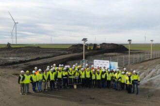 un nou parc eolian a inceput sa se construiasca in romania bate un nou record 692a0535a3f86