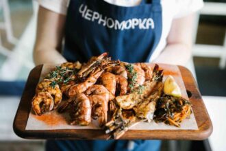 chernomorka lantul ucrainean de restaurante cu specific pescaresc deschide la bucuresti in unirea shopping center 695121cd87c05