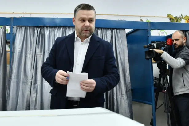 ciucu a prezentat la guvern situatia financiara extrem de grava de la pmb vor urma reforme in bucuresti 6948360dba8a3