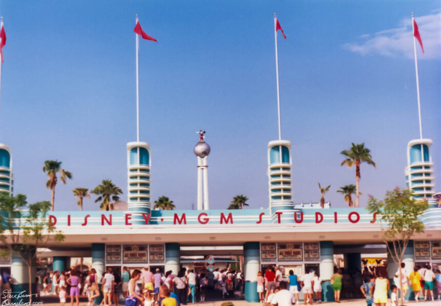 disney investeste un miliard de dolari in openai 693bb564462ab