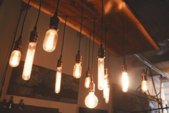 efectul ascuns al plafonarii preturilor la energie consumatorii nu au luat masuri de eficienta energetica timp de 4 ani 69438c0256890