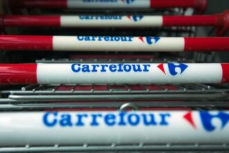 exit carrefour verde pentru vanzarea magazinelor din italia ce se intampla in romania 692d973f5e670
