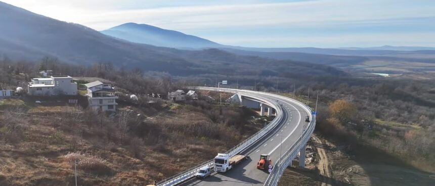 foto primul drum facut de chinezi in romania se deschide miercuri 693fe52f7c213