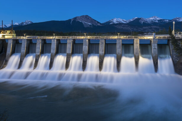 hidroelectrica produce marti 44 din energia tarii acalmie atmosferica aproape totala asa ca eolianul nu produce nimic 692eb5b0539d5