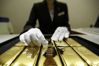 inca un an de recorduri pentru aur in 2026 cat va mai creste pretul metalului galben analiza 6942b7d3ba30f
