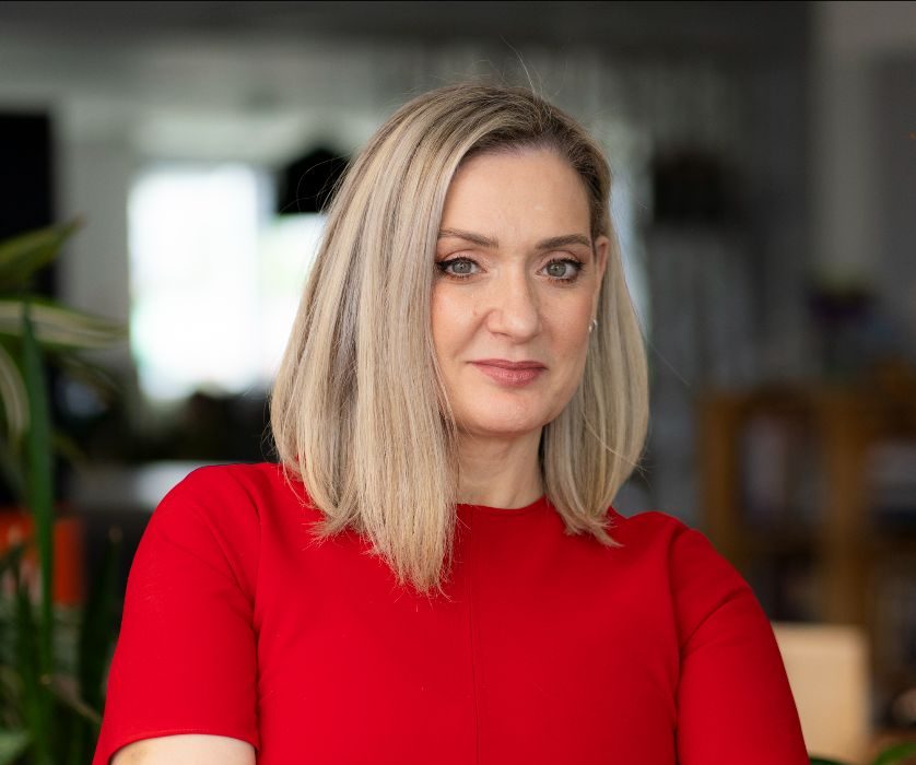 ing bank introduce 3 tipuri de pachete pentru clientii din romania ing go more si