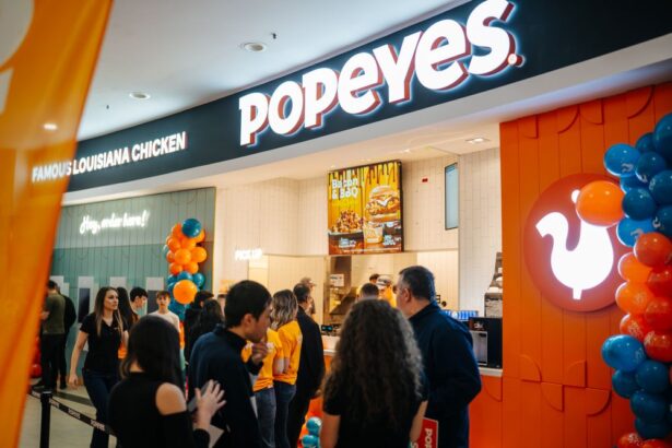 lantul popeyes ajunge la 19 de restaurante in romania saptamana viitoare deschide la oradea 693bd3d3a03f5