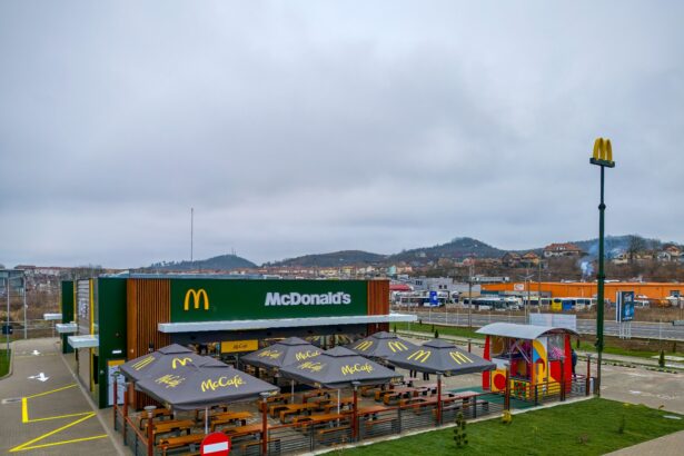 mcdonalds a inaugurat la medias restaurantul cu numarul 114 din romania 694ab4629cac5