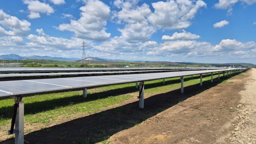 oradea construieste un parc fotovoltaic de 18 mw pe un depozit de zgura si cenusa 692ec604f3a89