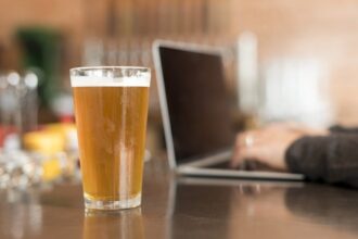 piata berii se va contracta cu 2 5 in 2025 ajungand la un minim istoric estimari 6947d26cca5da