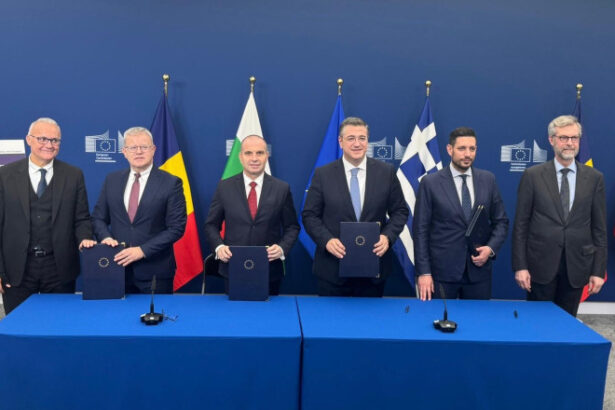 romania va avea trei noi poduri peste dunare memorandumul cu bulgaria si grecia pas decisiv pentru coridorul logistic 6931a3420d37a