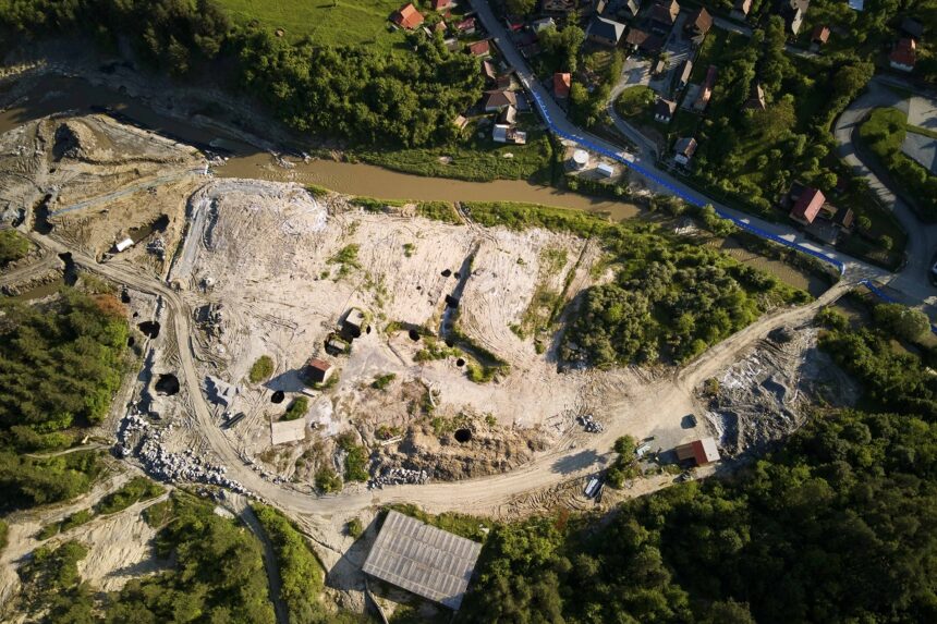 salrom reduce numarul de angajati la praid 6954c8b8394ec