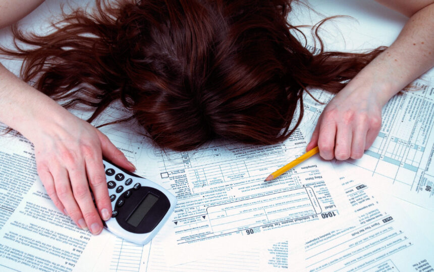 schimbari esentiale pe care pachetul 2 al guvernului bolojan le aduce de la 1 ianuarie 2026 pentru antreprenori hotnews 69424f397e376