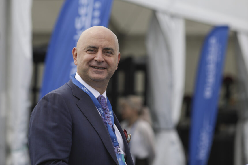 magnatul gabriel comanescu cere insolventa grup servicii petroliere cauza se judeca maine 695faef456645