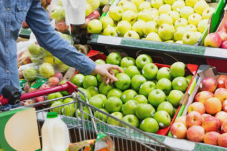 merele vandute in 13 tari europene sunt contaminate cu un nivel alarmant de cocktailuri de pesticide studiu 697b7e7be0bc1