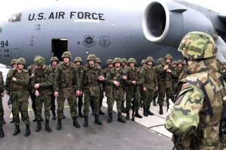 operatiunea de capturare a lui maduro s ar fi soldat cu aproximativ 40 de morti 695a1395978fa