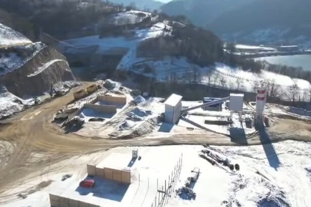 video lucrarile pe a1 sibiu pitesti avanseaza si pe timp de iarna seful cnair sapaturile in versant nu sunt impiedicate de vreme 696294f6ef51a