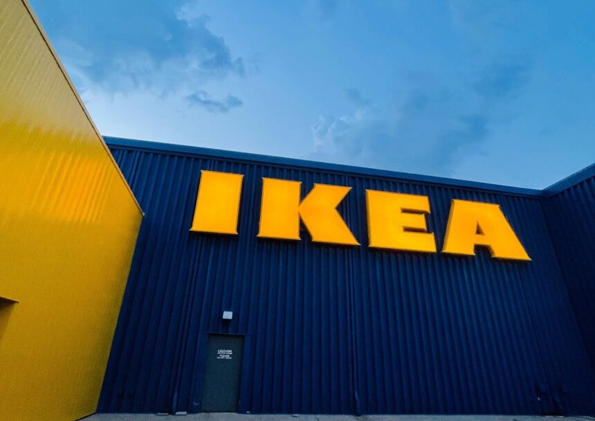 vremuri grele pentru ikea retailerul de mobila se lupta cu amazon si temu pe fondul schimbarilor din piata globala bloomberg 695be24072e35