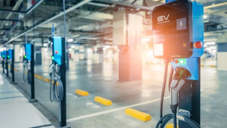 este romania campioana la preturi pentru incarcarea electrica a masinilor parerile sunt impartite 699c24eca4ba7