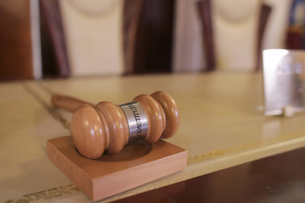 firmele nu vor mai putea fi scoase din licitatii doar pentru ca sunt anchetate penal ccr este incalcata prezumtia de nevinovatie 69835256a36c7