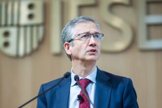 klaas knot si pablo hernandez de cos sunt principalii favorizati sa preia conducerea bce analiza reuters 69960f0c247c7