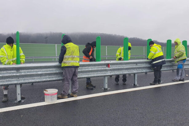 opt oferte pentru ultimul tronson al autostrazii unirii care include un segment de 5 kilometri in r moldova 697fc28b4483b