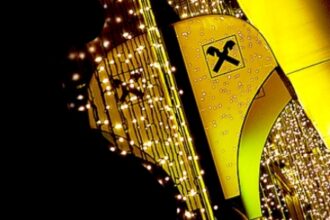 raiffeisen bank depaseste pragul de 10 miliarde de euro active administrate pentru clientii persoane fizice 69834134cf859