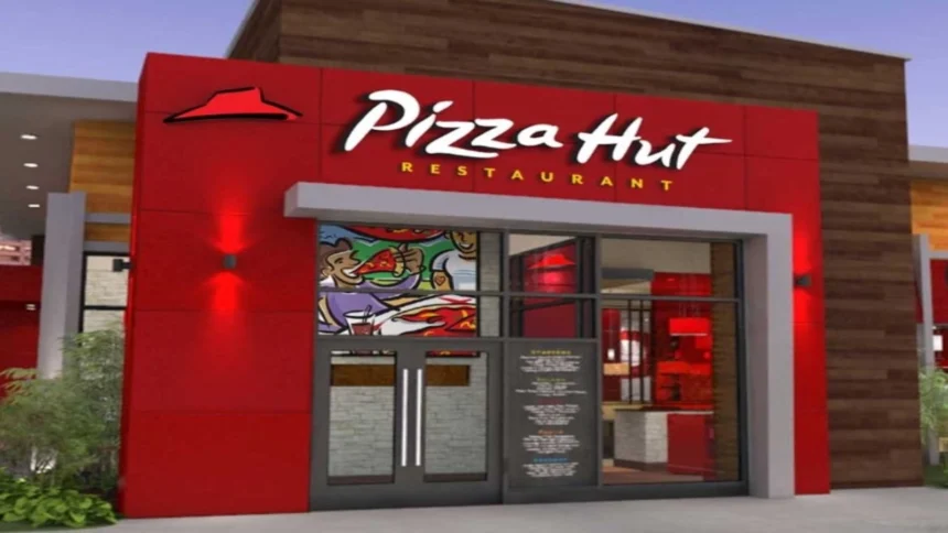 semnal de alarma de cel mai mare grup din industria restaurantelor inchide 7 pizza hut cheltuielile s au majorat cu 5 peste ritmul de crestere a vanzarilor 69a16c6819b68