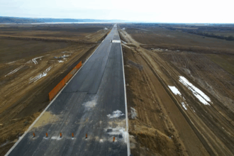video autostrada a7 adjud bacau ce lucrari executa umb pe tronsonul care urmeaza sa fie dat in trafic anul acesta 6987134e07dd9