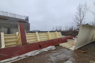 video autostrada unirii a8 a inceput montarea tablierului metalic la podul ungheni primul la nivel de autostrada cu republica moldova cand va fi gata 69a1b50574e01