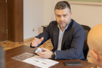 amenzi de 86 000 lei in centrul capitalei pentru fatade murdare ciucu e inacceptabil ce vedem in oras 69bd53a10c8a0