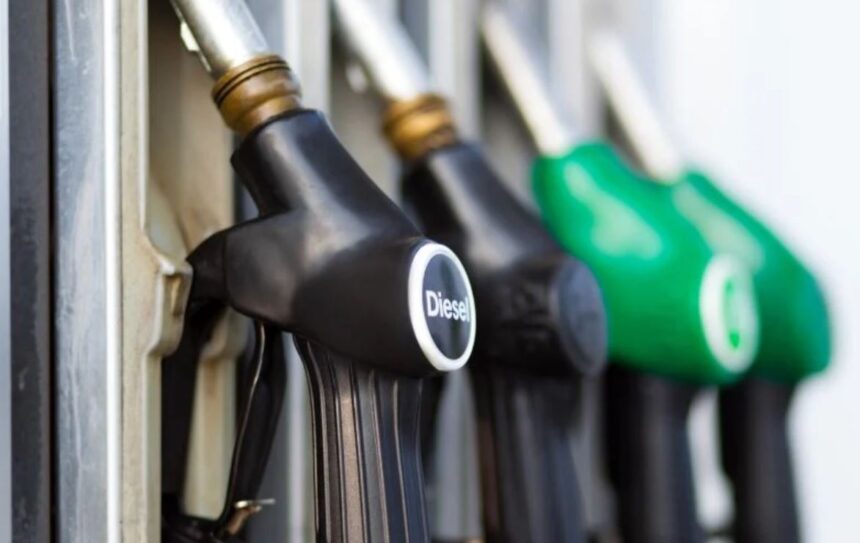 carburantii s au scumpit din nou azi benzina a sarit de pragul de 9 lei litrul motorina se apropie rapid de 10 lei 69be410ab1eb0